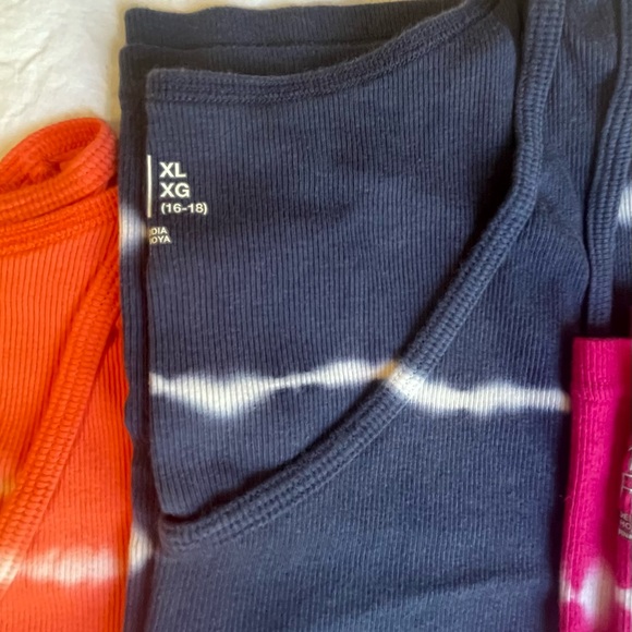 Bundle of 3 Tie-Dye Tanks. XL & XXL. Cotton/Modal/Spandex - Picture 5 of 12